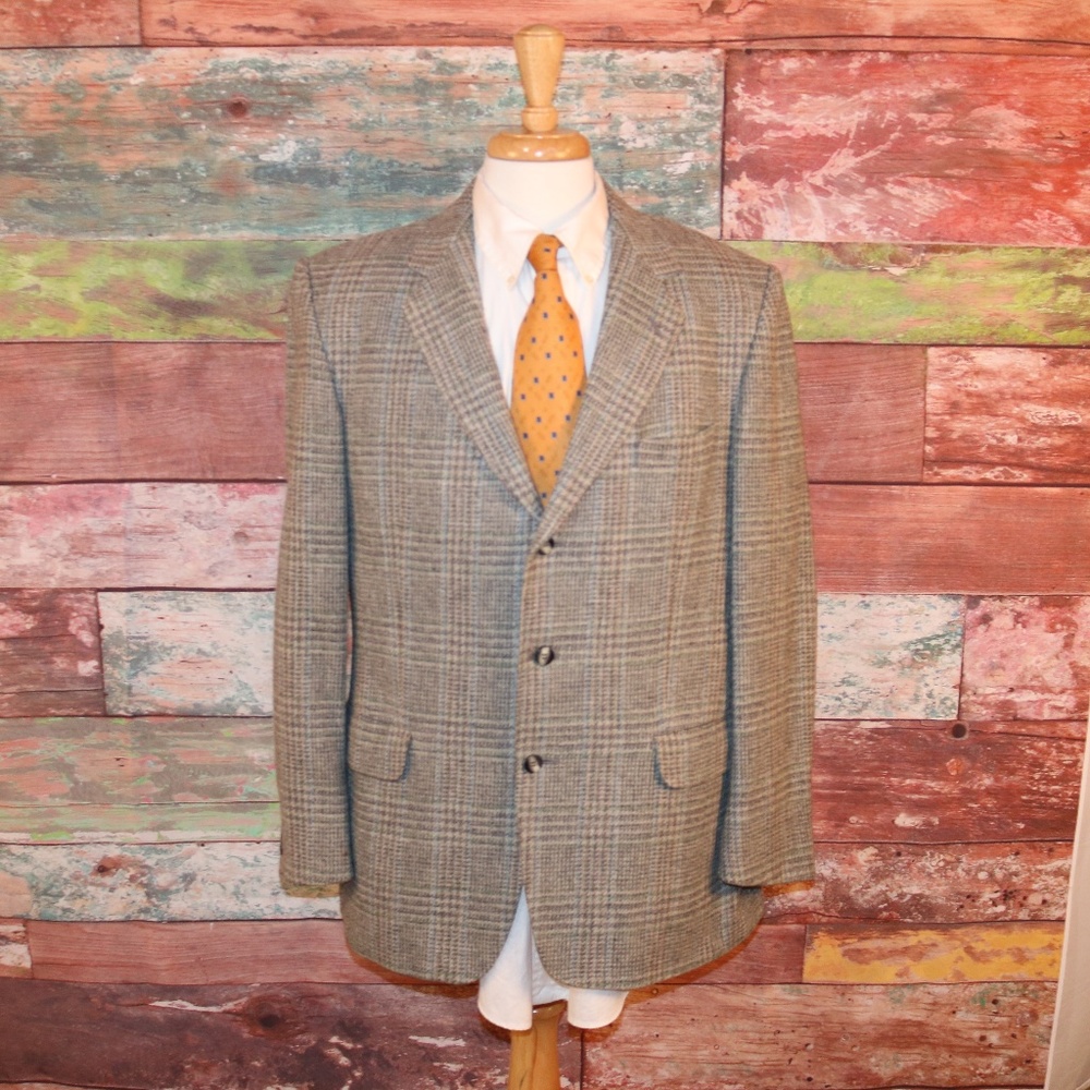 Donegal Mist Gray Plaid Sports Coat Size 42 Reg